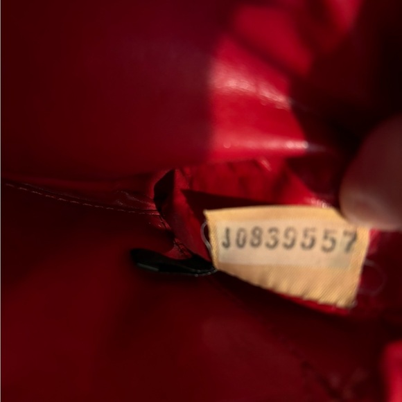 Dooney & Bourke Black Calf Leather Convertible Pleated Wristlet  Two Way Strap - Picture 11 of 15